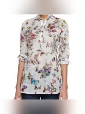 Georg Roth Los Angeles  Butterfly Print Blouse. Button Closure Shirt.